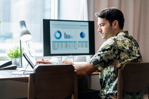 working-homewhite-caucasian-male-adult-wear-casual-cloth-working-with-desktop-check-analysing-business-data-chart-dinining-table-home-home-isolate-quarantine-ideaswork-remote-concept working-homewhite-caucasian-male-adult-wear-casual-cloth-working-with-desktop-check-analysing-business-data-chart-dinining-table-home-home-isolate-quarantine-ideaswork-remote-concept
